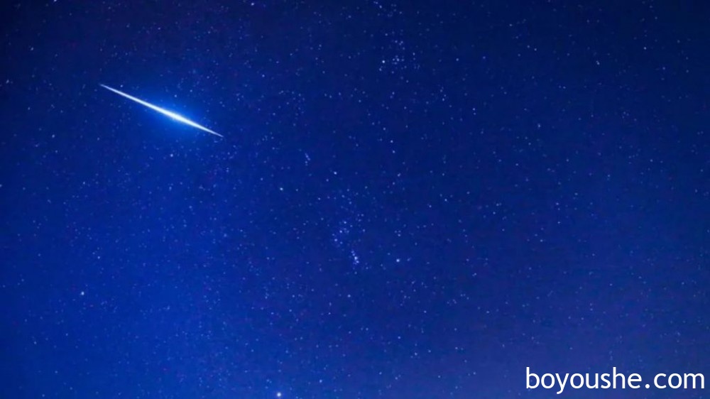 天文爱好者必看！阿联酋将迎来两场流星雨