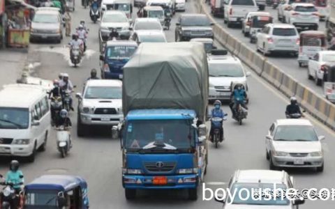 柬海关总署下最后通牒，右舵车月底前再不缴税直接拆车！