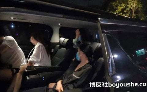金边13名中国人违反宵禁令被警方扣押
