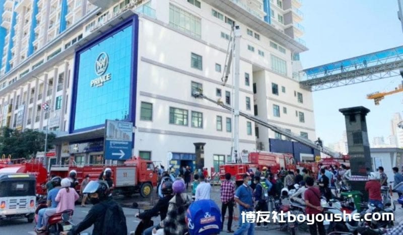 线路短路造成火灾，金边一银行20多台电脑被烧毁！