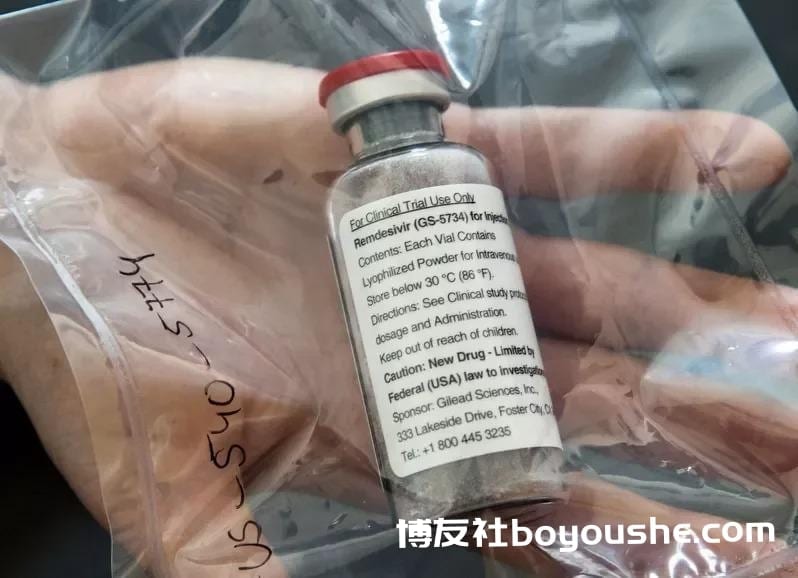 菲律宾南部民答那峨岛疫情升温,当地部分居民在所在城市买不到抗病毒药物瑞德西韦,还有居民花了9万披索(约1887美元),只能买到6小瓶。 (路透)